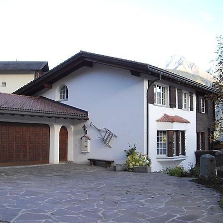 Apartment Plauncas Acletta Дизентис Екстериор снимка